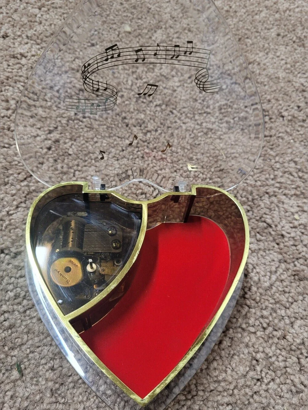 Vintage 1986 Lucite Heary Shaped Musical Jewelry Box